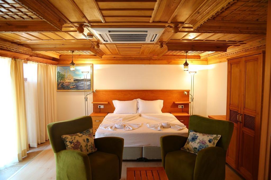 Akyaka Yali Capkini Hotel Room photo